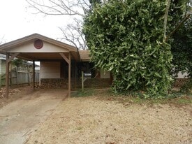 1510 Clarence St in Bossier City, LA - Building Photo