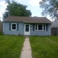 7621 Chestnut Ave in Hammond, IN - Building Photo