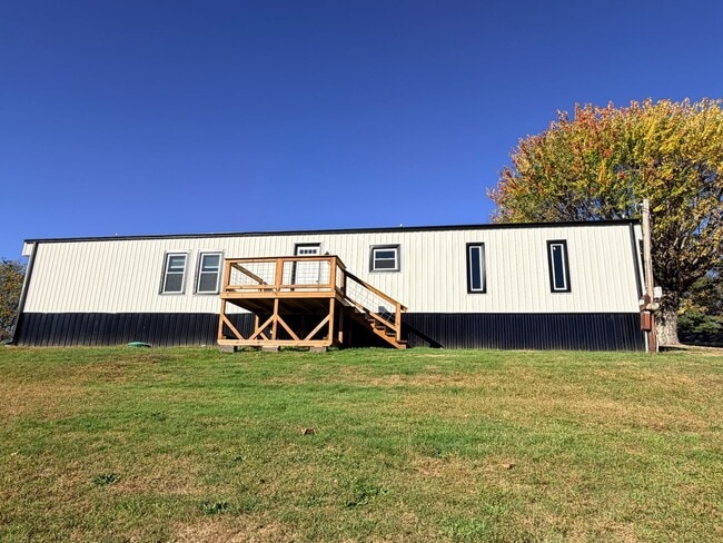 218 Dusty Rd