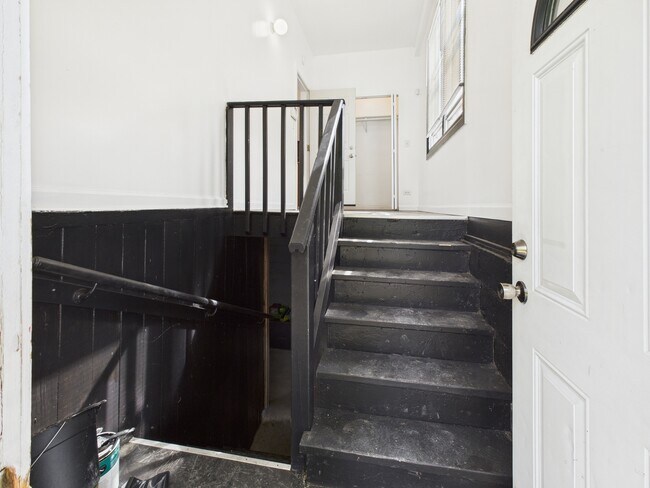 8535 S Givins Ct in Chicago, IL - Building Photo - Building Photo