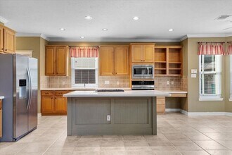 9406 Laurel Wind Ct in Houston, TX - Building Photo - Building Photo