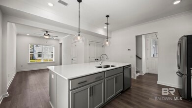 4604 Casablanca Dr in Orange Beach, AL - Building Photo - Building Photo