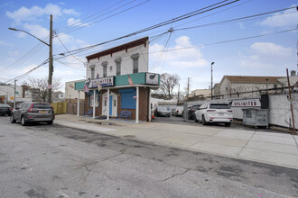 8409 Rockaway Blvd in Ozone Park, NY - Building Photo - Building Photo