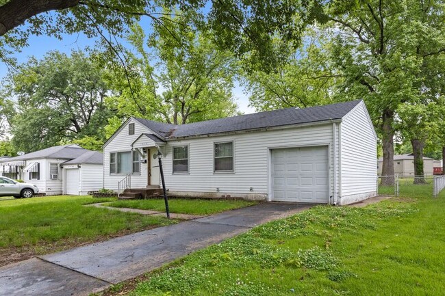 10514 Anson Dr in St. Louis, MO - Building Photo - Building Photo