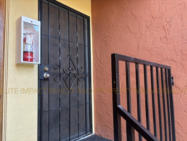 814 S Langley Ave in Tucson, AZ - Building Photo - Building Photo