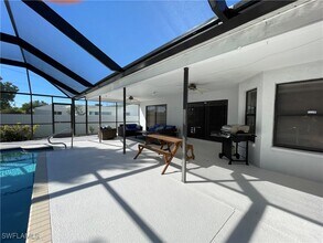 130 SE 44th St in Cape Coral, FL - Building Photo - Building Photo
