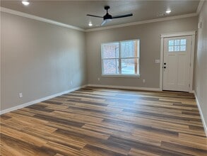 4 Melrose Ln in Bella Vista, AR - Building Photo - Building Photo