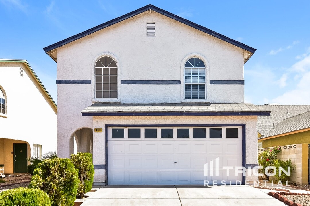 855 Schooner Dr in Henderson, NV - Building Photo