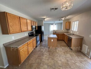 13261 W Gelding Cir in Surprise, AZ - Building Photo - Building Photo