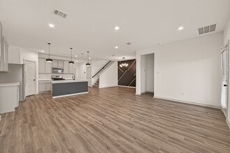 7935 Brumbly Ln in Rosharon, TX - Building Photo - Building Photo