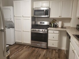 225 S Bailey St in Fallon, NV - Building Photo