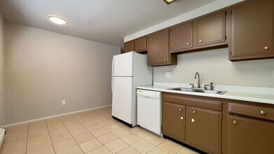 1910 Dublin Blvd in Colorado Springs, CO - Building Photo - Building Photo