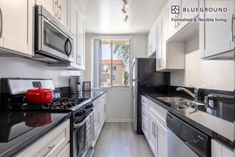 11645 Gorham Ave in Los Angeles, CA - Building Photo - Building Photo