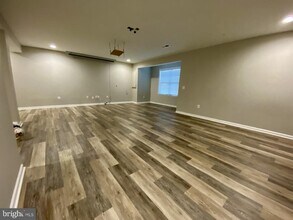 15507 Gossoms Store Ct in Haymarket, VA - Building Photo - Building Photo