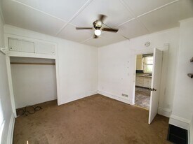 2512 Walnut St in Cedar Falls, IA - Building Photo