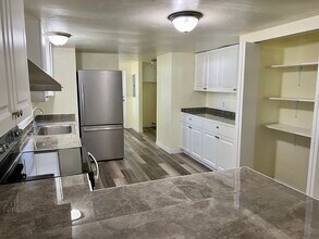 4741 Rustic Ct E in Lakeland, FL - Building Photo - Building Photo