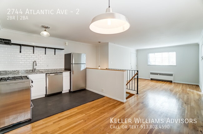 2744 Atlantic Ave in Cincinnati, OH - Building Photo - Building Photo