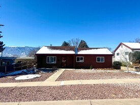 2220 N Meade Ave in Colorado Springs, CO - Building Photo