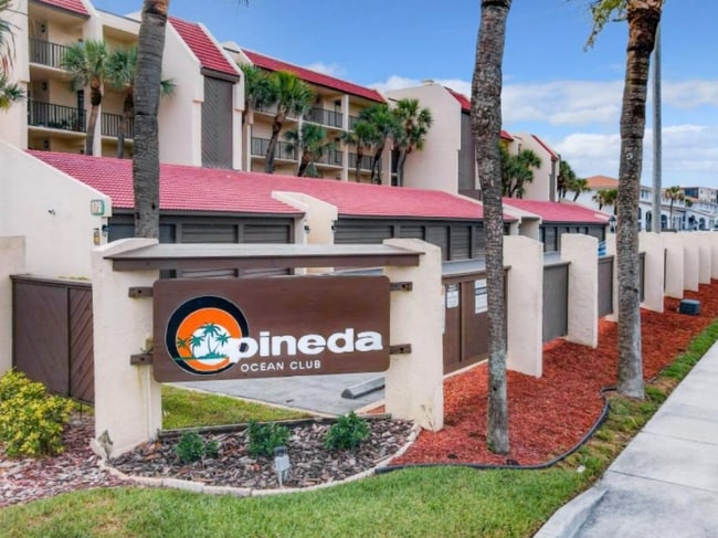 175 Jimmy Buffett Mem Hwy in Satellite Beach, FL - Building Photo - Building Photo