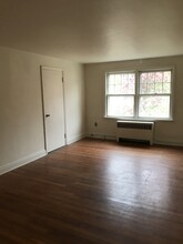 11 Kimberly St, Unit 11 Kimberly St in Colonie, NY - Building Photo - Building Photo