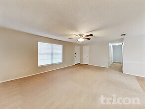 2718 Pinewood Blvd N in Middleburg, FL - Building Photo - Building Photo