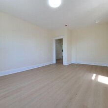 704 79th St in North Bergen, NJ - Building Photo - Building Photo
