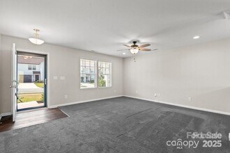 134 Clove Hitch Dr in Statesville, NC - Building Photo - Building Photo