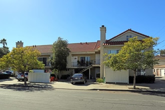 Sea Holder Apartments in San Diego, CA - Building Photo - Building Photo