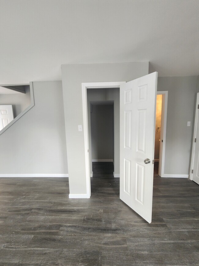 205 River Oaks Dr in Destrehan, LA - Building Photo - Building Photo