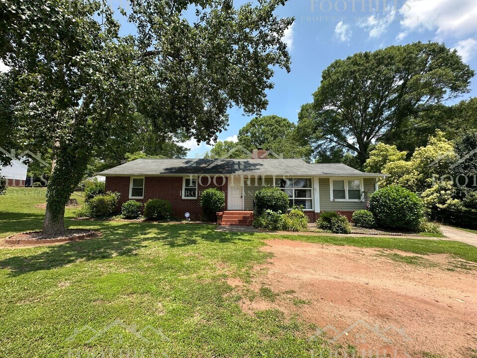 809 Wilson St in Anderson, SC - Building Photo