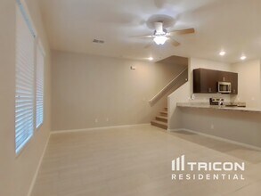 12563 W Hummingbird Terrace in Peoria, AZ - Building Photo - Building Photo