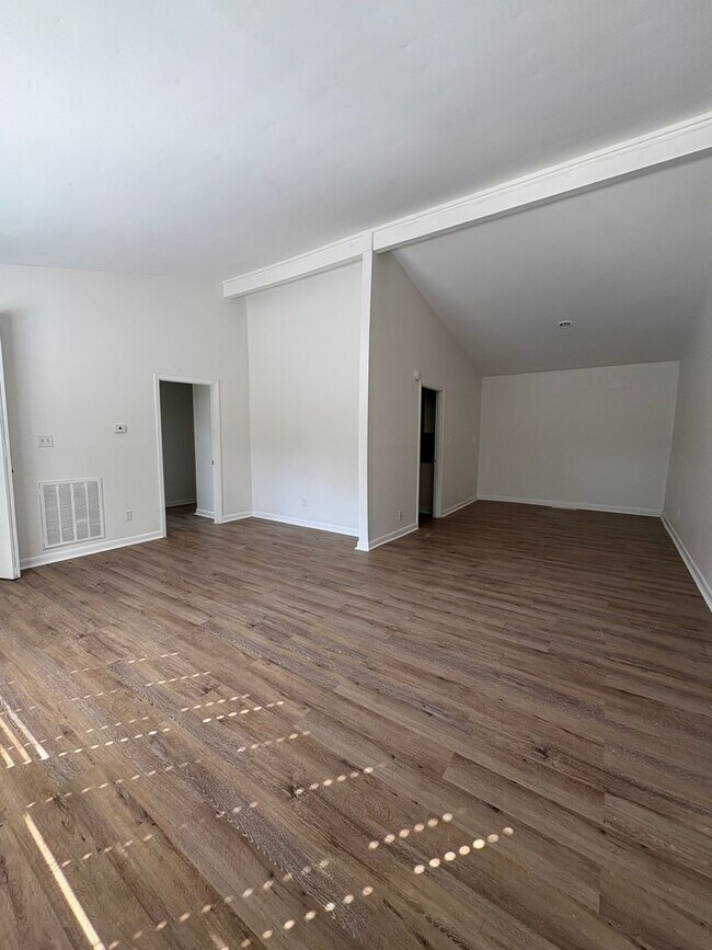 250 Ridgewood Ave in Macon, GA - Building Photo - Building Photo