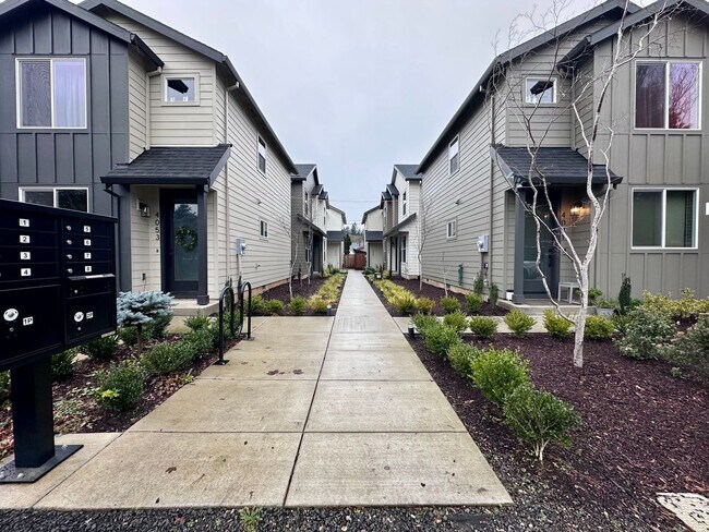 property at 4047 SE 115th Ave