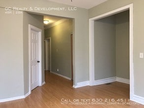 7432 S Blackstone Ave-Unit -Unit 1 in Chicago, IL - Foto de edificio - Building Photo