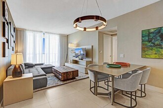 4111 S Ocean Dr, Unit SI ID1384006P in Hollywood, FL - Foto de edificio - Building Photo