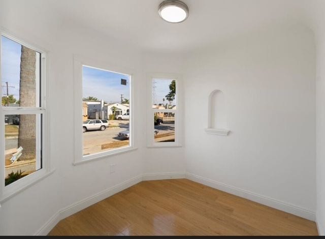 552 W 99th St in Los Angeles, CA - Foto de edificio - Building Photo