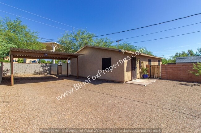 property at 237 E Waverly St