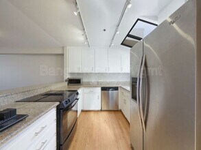149 California Ave in Palo Alto, CA - Building Photo - Building Photo