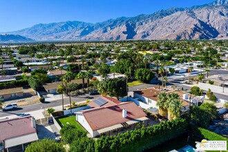 2750 E Vincentia Rd in Palm Springs, CA - Building Photo - Building Photo