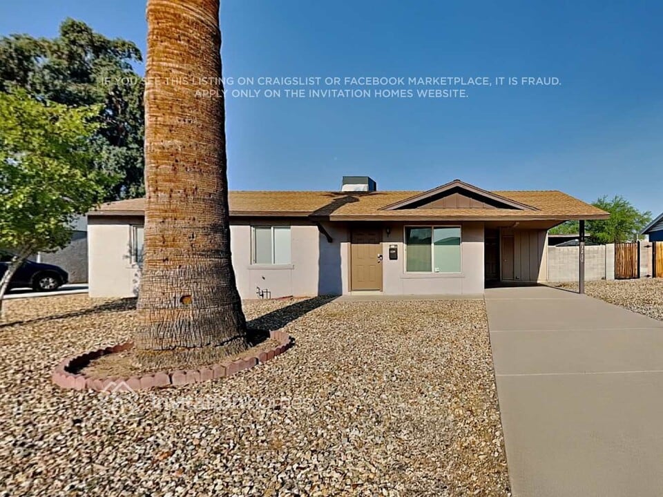 14632 N 37th St in Phoenix, AZ - Building Photo