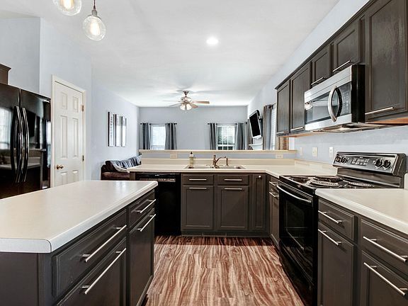 3308 Forest Mill Cir in Raleigh, NC - Building Photo - Building Photo