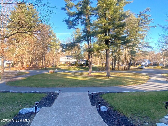 63 Fieldstone Dr in Gansevoort, NY - Building Photo - Building Photo