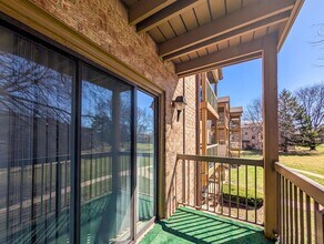 801 S Dwyer Ave in Arlington Heights, IL - Building Photo - Building Photo