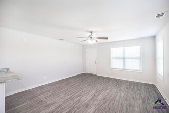 101 Shasta Dr in Perry, GA - Building Photo - Building Photo