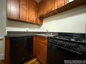 1788 Beacon St in Brookline, MA - Building Photo - Building Photo