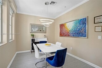 2925 NW 126th Ave in Sunrise, FL - Building Photo - Building Photo