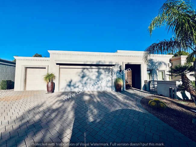 8135 N Casas Way in Tucson, AZ - Building Photo - Building Photo