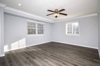 144 Lake Pointe Dr in Middle Island, NY - Building Photo - Building Photo