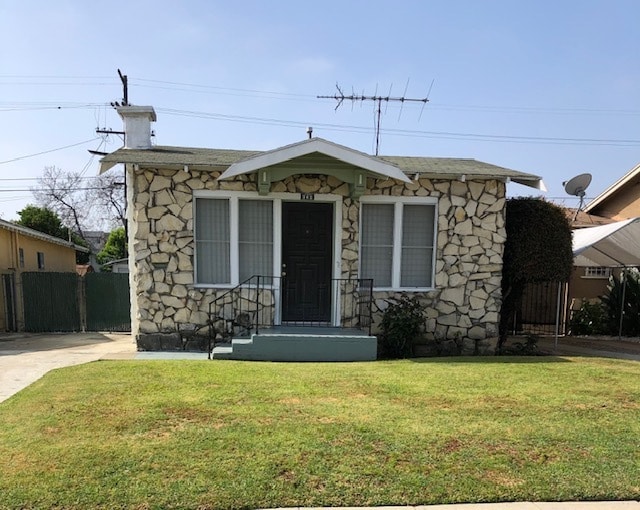 362 E 70th St in Los Angeles, CA - Building Photo - Building Photo