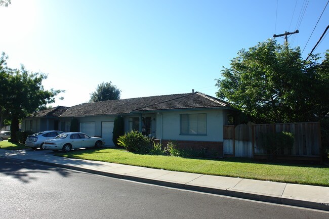 2386-2388 Patricia Dr in Santa Clara, CA - Building Photo - Building Photo